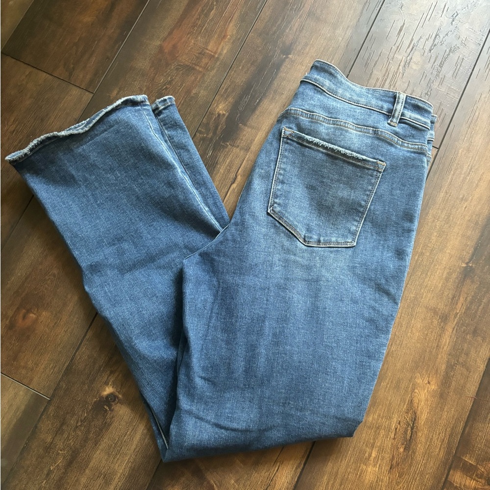 Vervet Blue by Buckle (BKE) jeans 32x30 wide leg jean Great condition 30” inseam